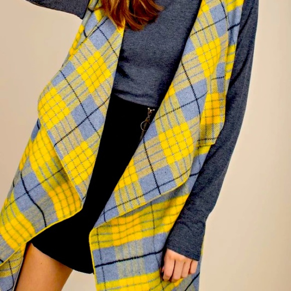 Sleeveless Plaid Sweater Vest